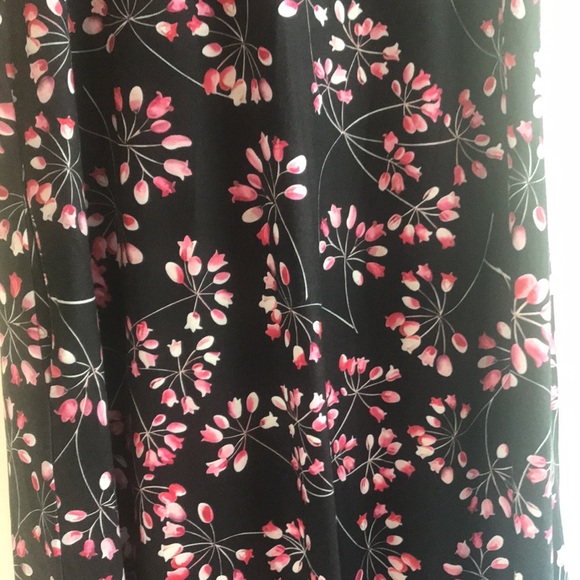 Sleeveless dress size small - Picture 2 of 6